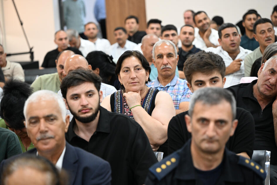 Ermənistan silahlı qüvvələrinin hücumları nəticəsində yaralanmış, əsirlikdə və girovluqda işgəncələrə məruz qalmış, mina qurbanı olmuş şəxslər məhkəmədə ifadə veriblər
