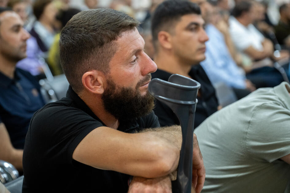 Ermənistan silahlı qüvvələrinin hücumları nəticəsində yaralanmış, əsirlikdə və girovluqda işgəncələrə məruz qalmış, mina qurbanı olmuş şəxslər məhkəmədə ifadə veriblər