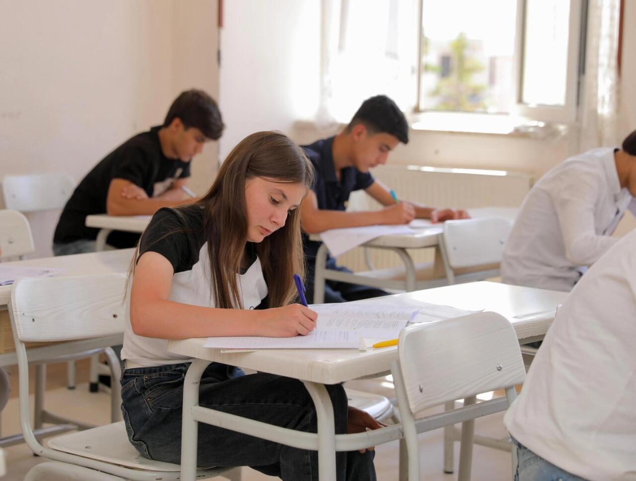 V Azerbajdžanu preklicani rezultati 289 učencev na sprejemnih izpitih