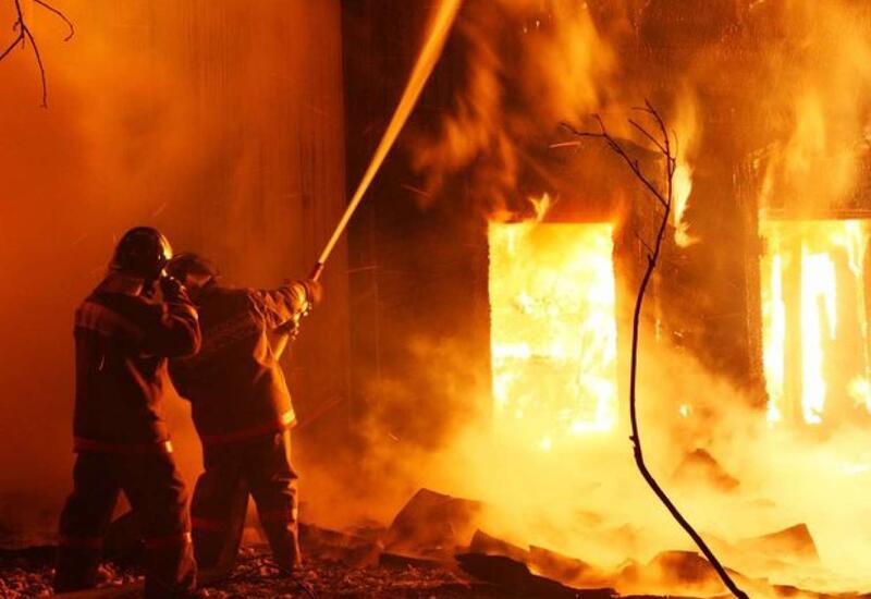 Bu rayonda məmurun evi