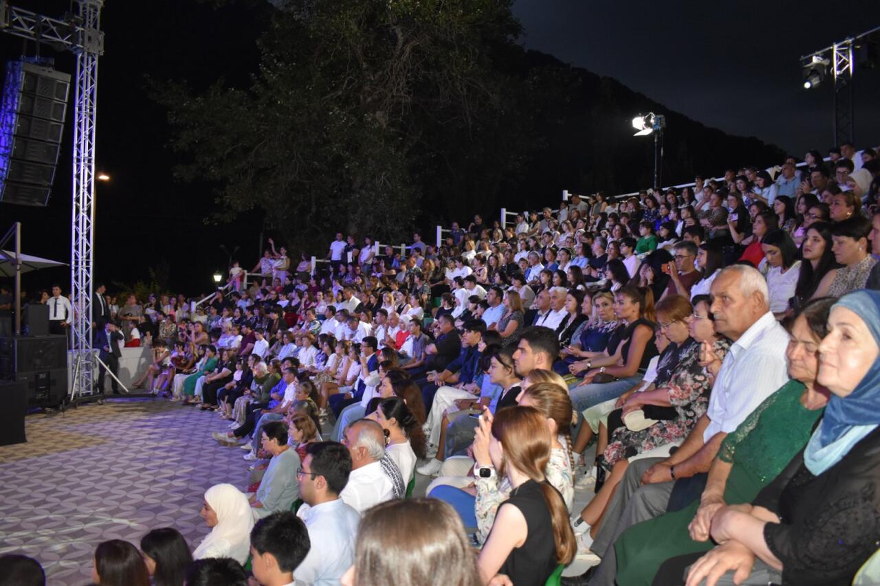 XIV Qəbələ Beynəlxalq Musiqi Festivalı başa çatıb