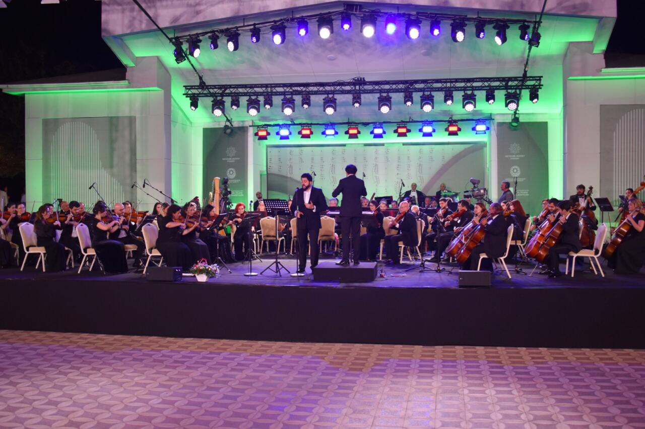XIV Qəbələ Beynəlxalq Musiqi Festivalı başa çatıb