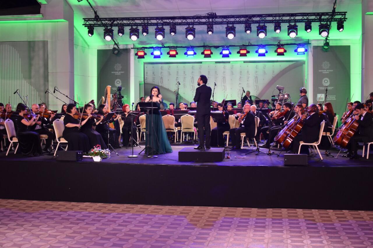 XIV Qəbələ Beynəlxalq Musiqi Festivalı başa çatıb