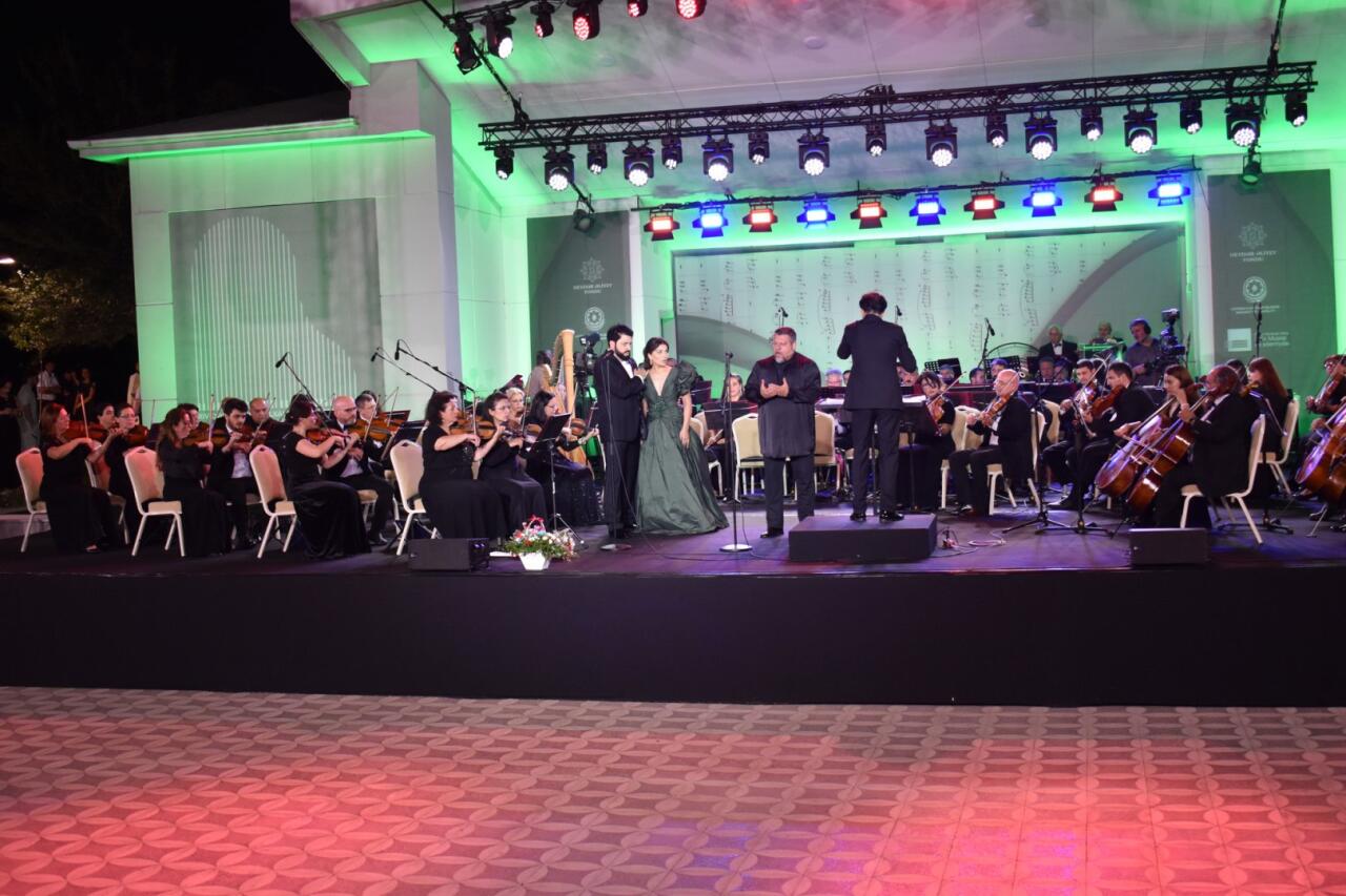 XIV Qəbələ Beynəlxalq Musiqi Festivalı başa çatıb