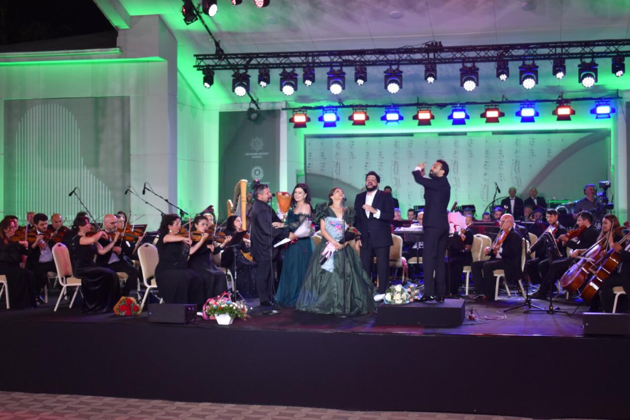 XIV Qəbələ Beynəlxalq Musiqi Festivalı başa çatıb