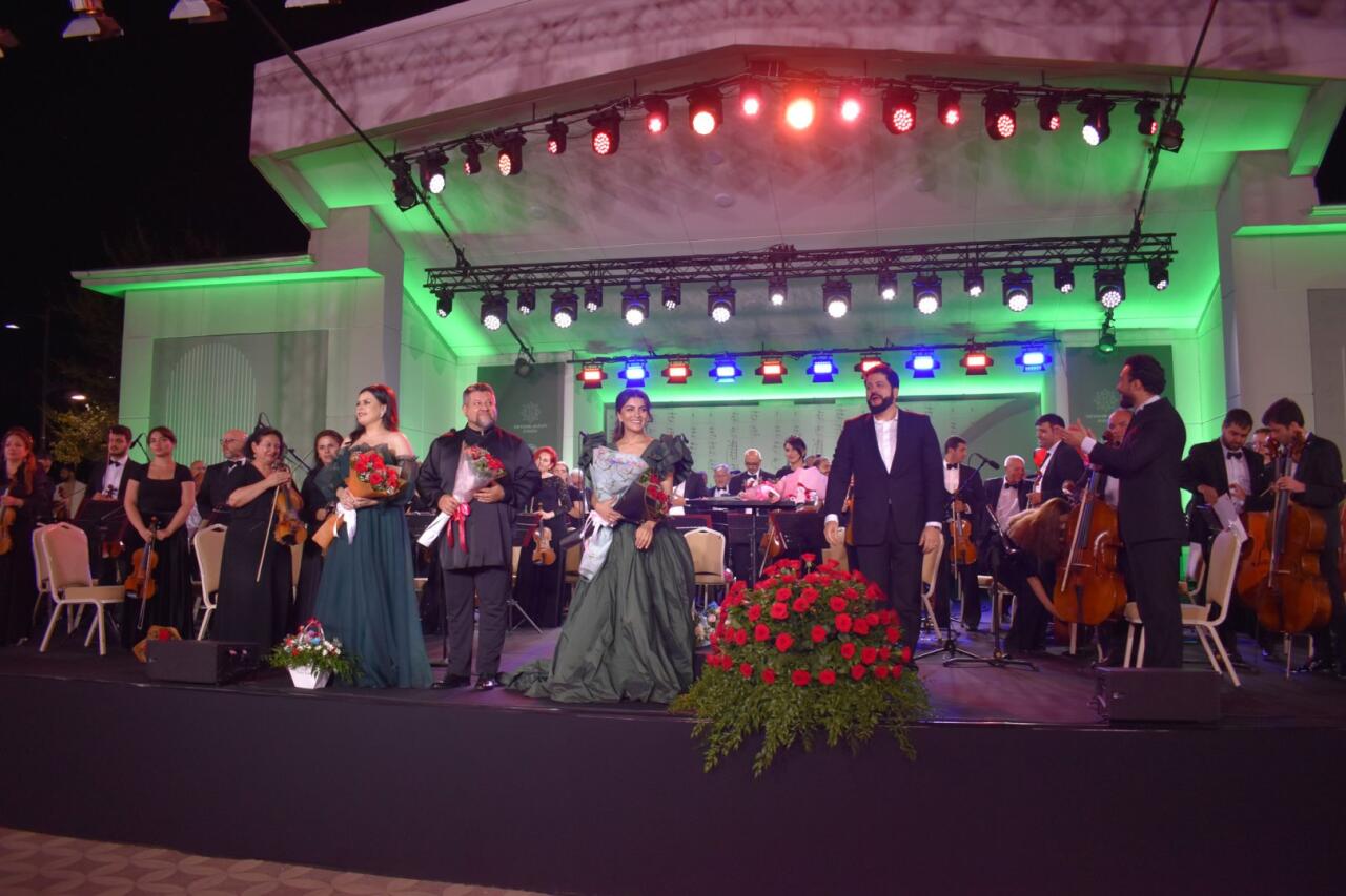 XIV Qəbələ Beynəlxalq Musiqi Festivalı başa çatıb