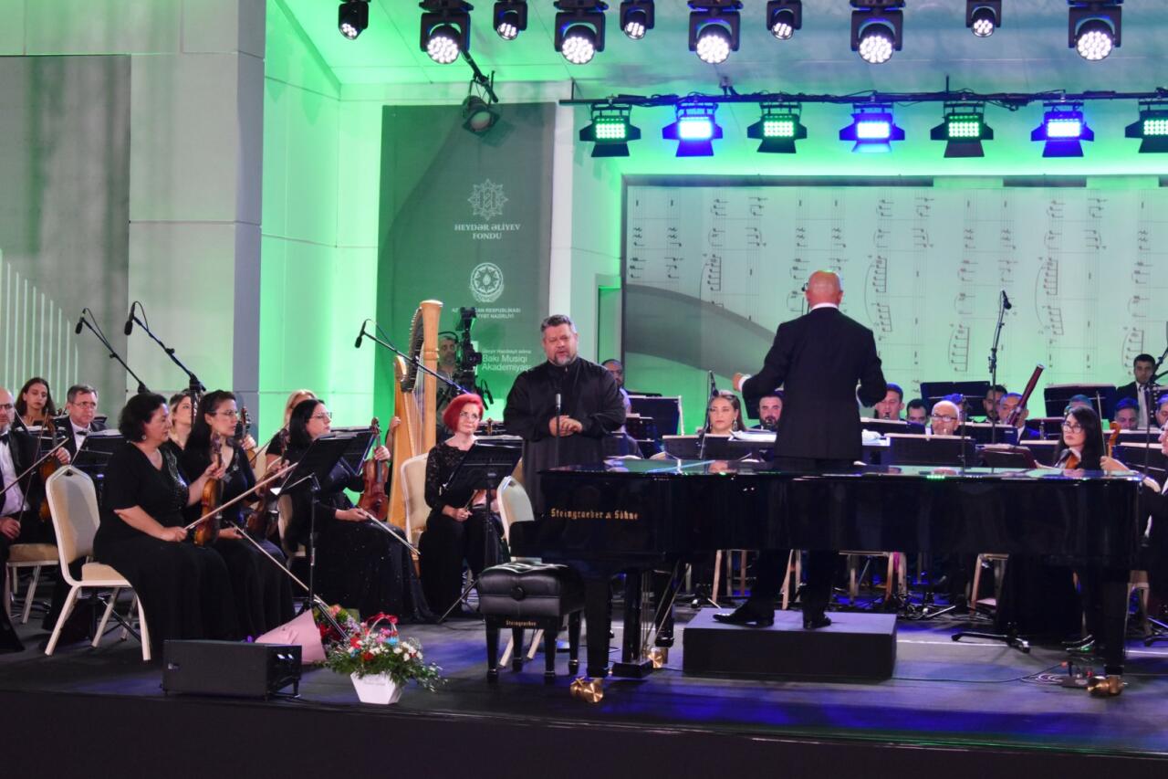 XIV Qəbələ Beynəlxalq Musiqi Festivalı başa çatıb