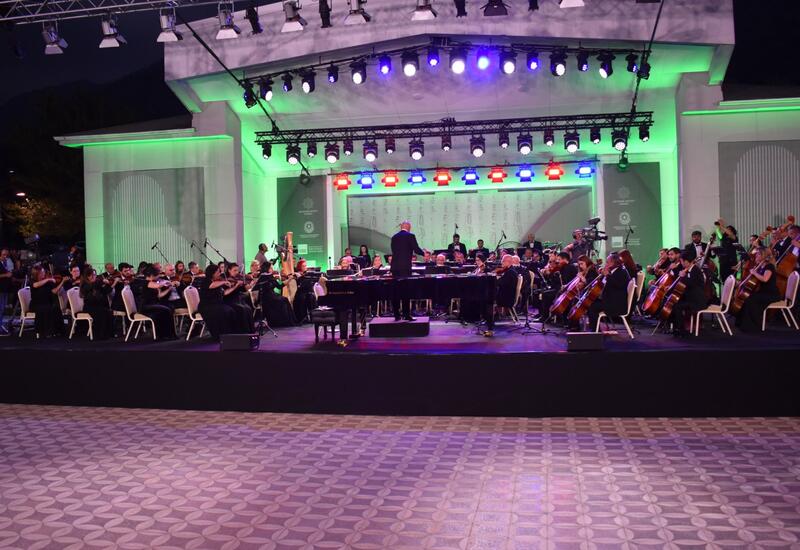 XIV Qəbələ Beynəlxalq Musiqi Festivalı başa çatıb