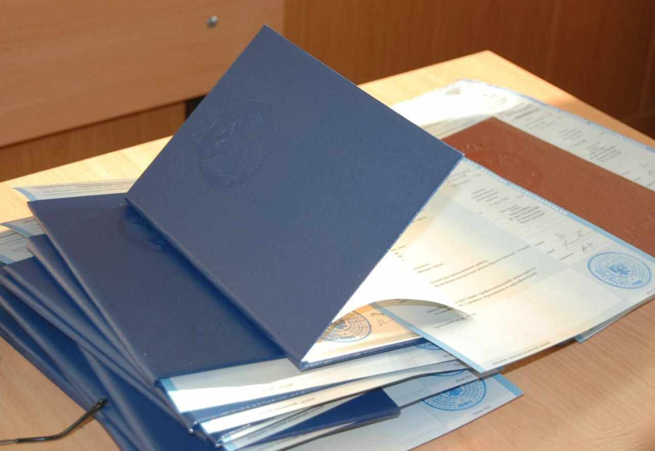 V Azerbajdžanu niso priznali diplom 46 tujih študentov