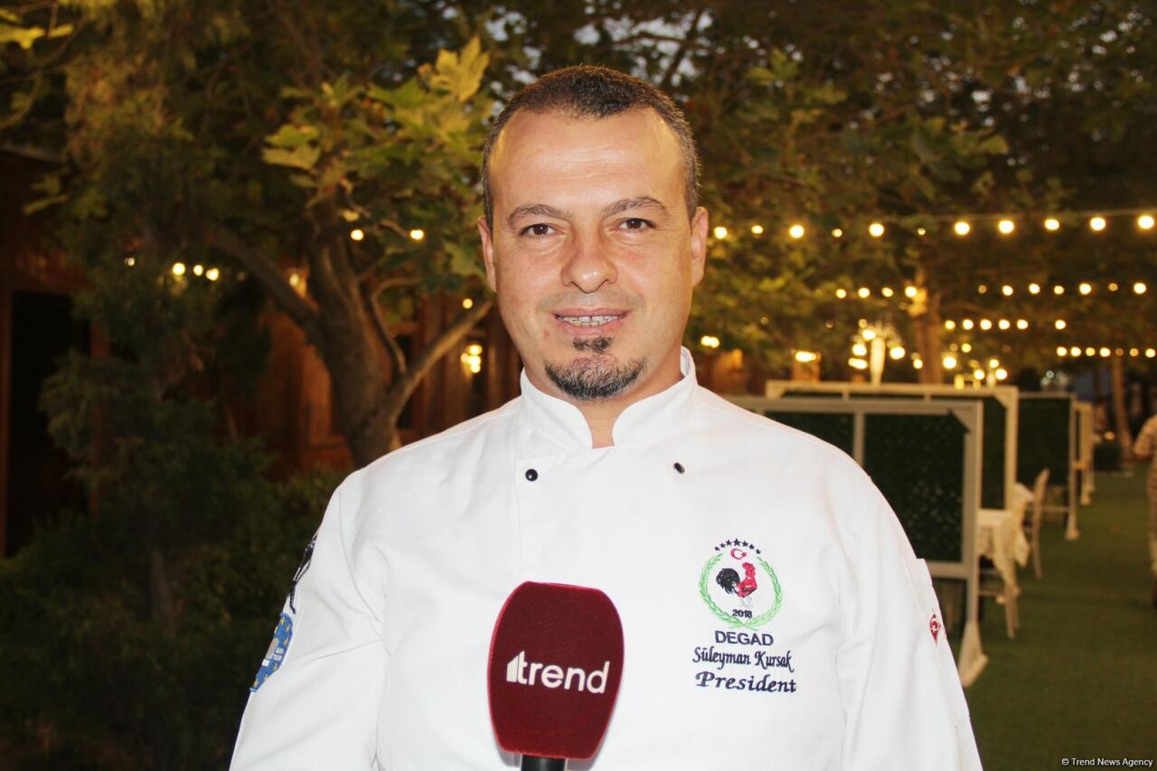 В Şuşa Qalası состоялась презентация блюд карабахской кухни для гостей Pastry & Bakery Chefs Baku Cup 2025