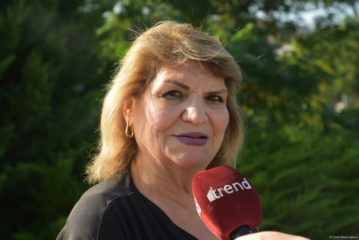 Sovetskinin yerində “yaşıl” ümid - Bakı sakinləri Mərkəzi Parkla bağlı fikirlərini bölüşür