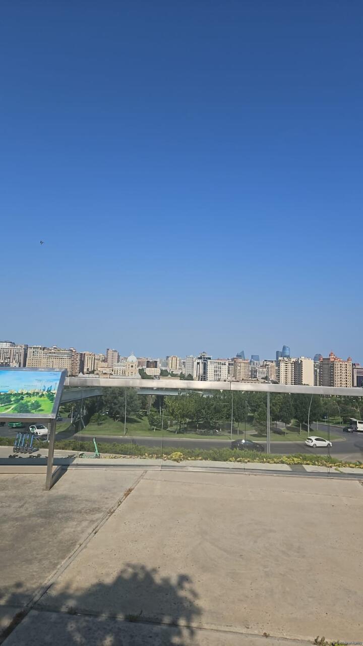 Sovetskinin yerində “yaşıl” ümid - Bakı sakinləri Mərkəzi Parkla bağlı fikirlərini bölüşür