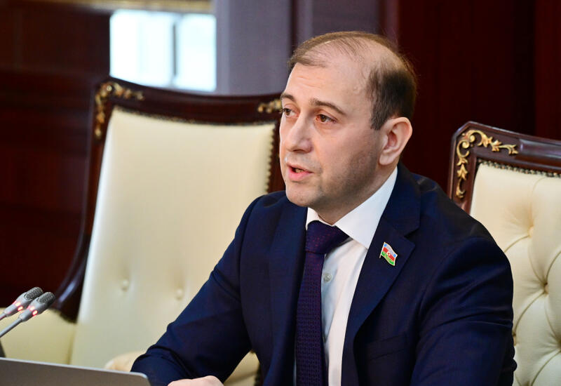 Принимать решения об установке памятников в Азербайджане могут только государство и народ