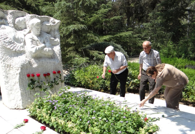 Maestro Niyazinin xatirəsi anılıb