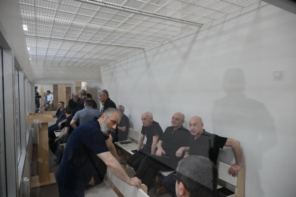 Пострадавшие в результате атак ВС Армении, жертвы мин и подвергшиеся пыткам в плену, дали показания в суде