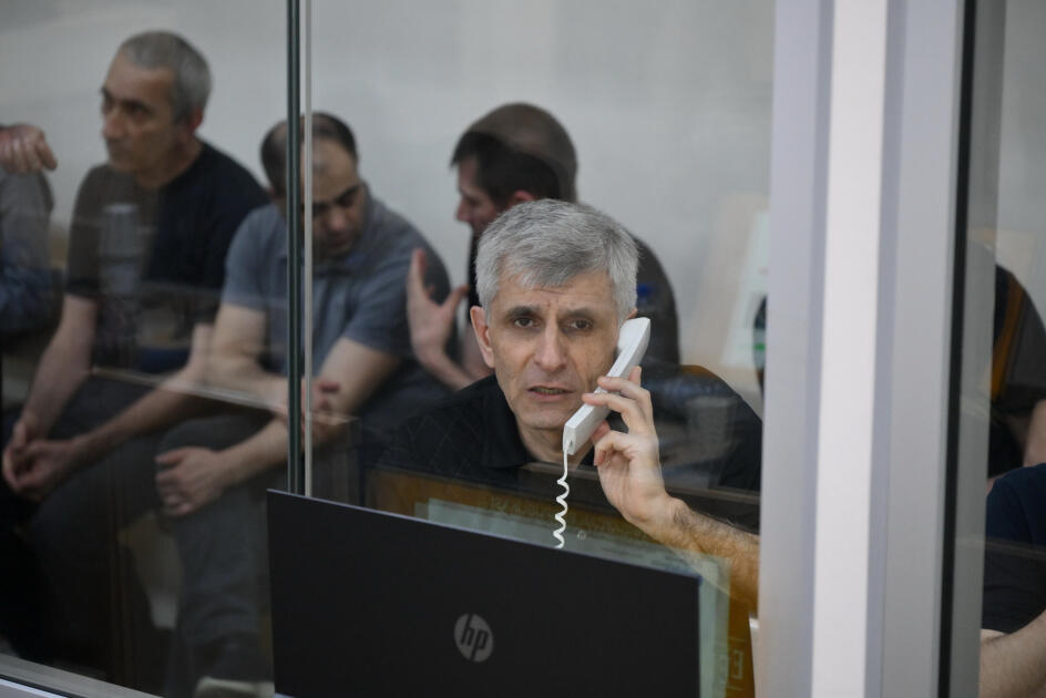 Пострадавшие в результате атак ВС Армении, жертвы мин и подвергшиеся пыткам в плену, дали показания в суде