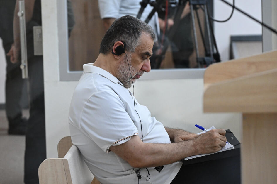 Ruben Vardanyanın məhkəməsində zərərçəkmiş şəxslərin və zərərçəkmişlərin hüquqi varislərinin ifadələri dinlənilib