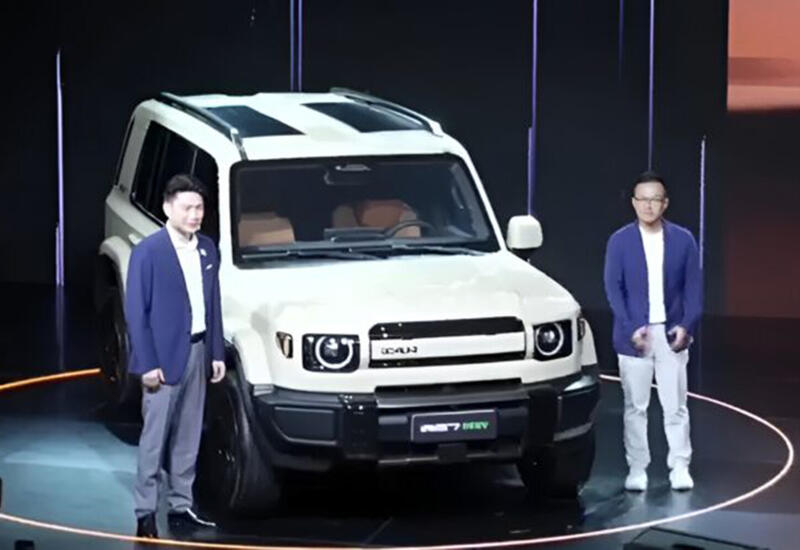 В Дубае представили новый кроссовер iCAR V27