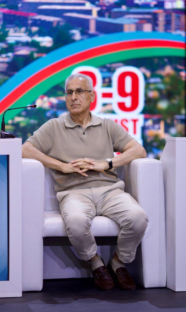 В VI летнем лагере диаспорской молодежи организовано панельное заседание на тему "Конституция и суверенитет"