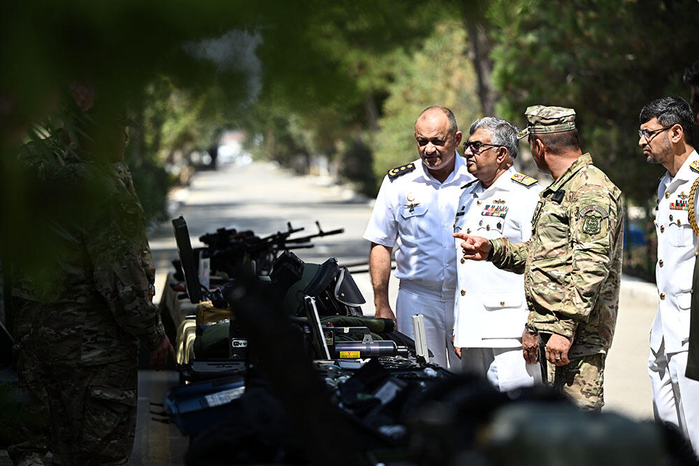 Poveljnika mornaric Azerbajdžana in Pakistana sta se srečala v Bakuju