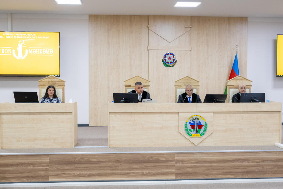 Ermənistan silahlı qüvvələrinin hücumları nəticəsində doğmaları itkin düşmüş, yaralanmış, mina qurbanı olmuş, əsirlikdə işgəncələrə məruz qalmış şəxslər məhkəmədə ifadə veriblər