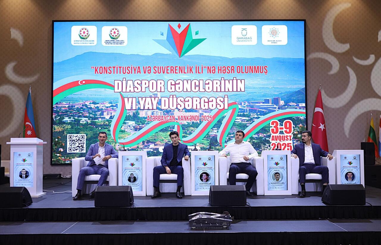 Xankəndidə diaspor gəncləri ilə qlobal miqyaslı virtual icma və şəbəkələşmə mövzusunda müzakirələr aparılıb