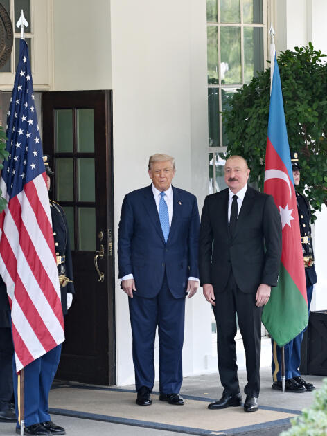 Президент Ильхам Алиев прибыл в Белый Дом