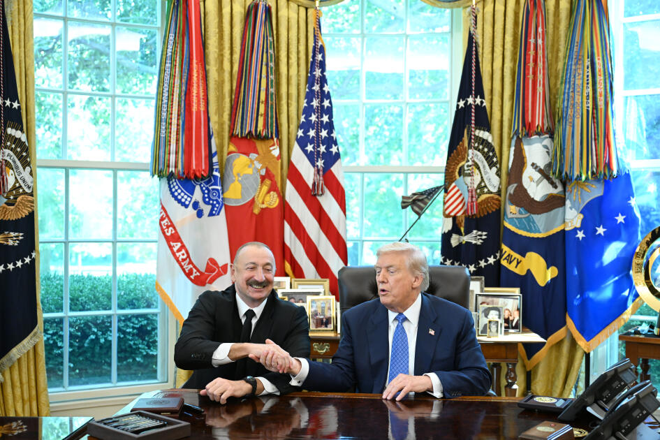 Президент Ильхам Алиев и Дональд Трамп подписали меморандум о взаимопонимании
