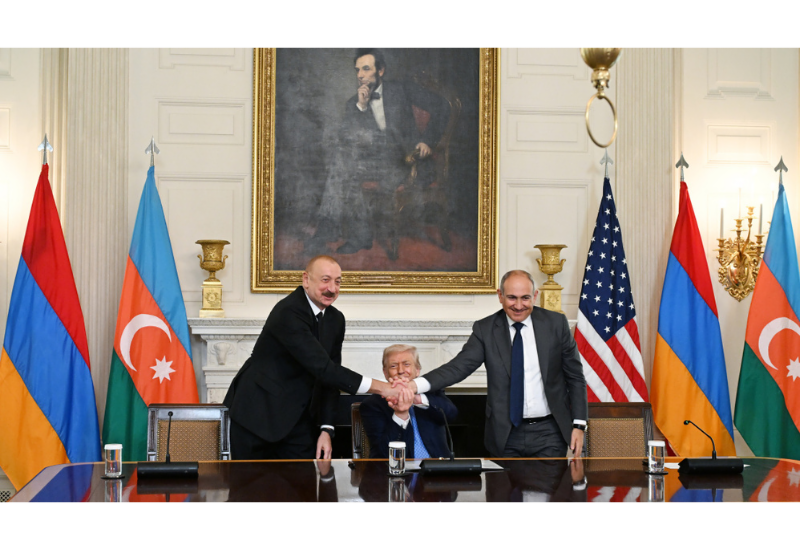 Гений Президента Ильхама Алиева