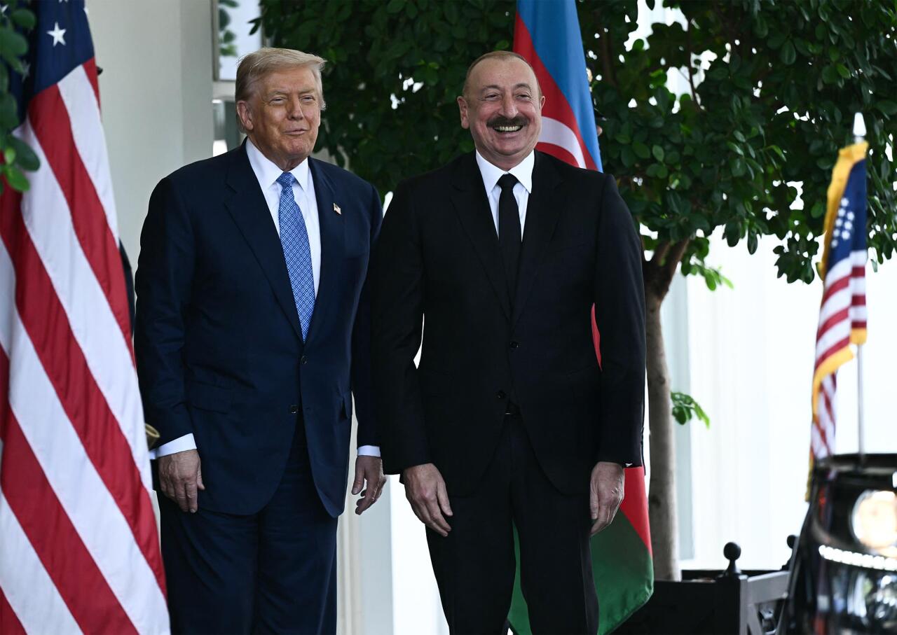 Prezident İlham Əliyev Ağ Evə gəlib