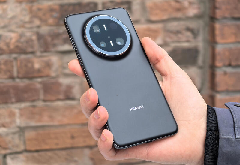Huawei разрабатывает смартфон с системой охлаждения
