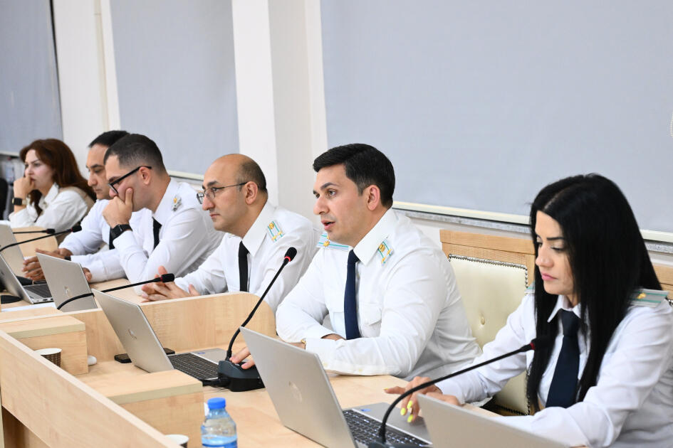Ermənistan silahlı qüvvələrinin hücumları nəticəsində doğmaları öldürülmüş, yaralanmış, mina qurbanı olmuş, əsirlikdə və girovluqda işgəncələrə məruz qalmış şəxslər məhkəmədə ifadə veriblər