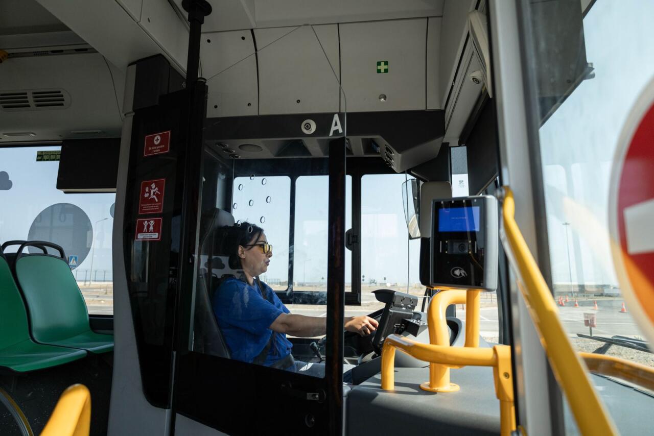 Avtobus idarə edəcək qadın sürücülər hazırlanır