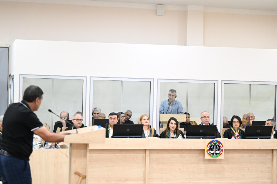 В Баку продолжился суд над лицами, обвиняемыми в совершении многочисленных преступлений против азербайджанского народа