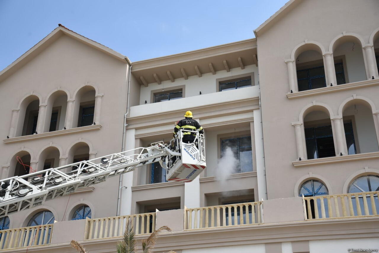 FHN “Sea Breeze Resort” istirahət və yaşayış kompleksində təlim keçirib