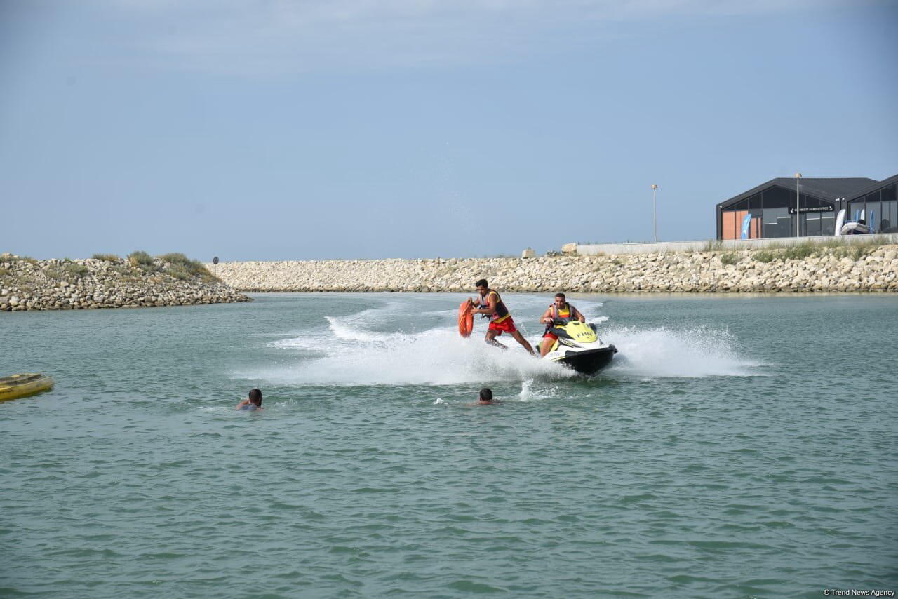FHN “Sea Breeze Resort” istirahət və yaşayış kompleksində təlim keçirib