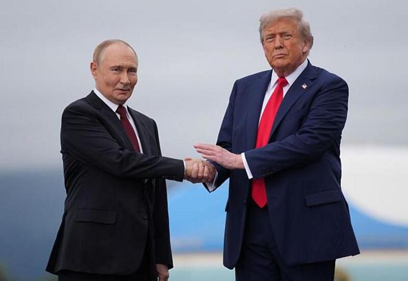 Трамп и Путин провели совместную пресс-конференцию
