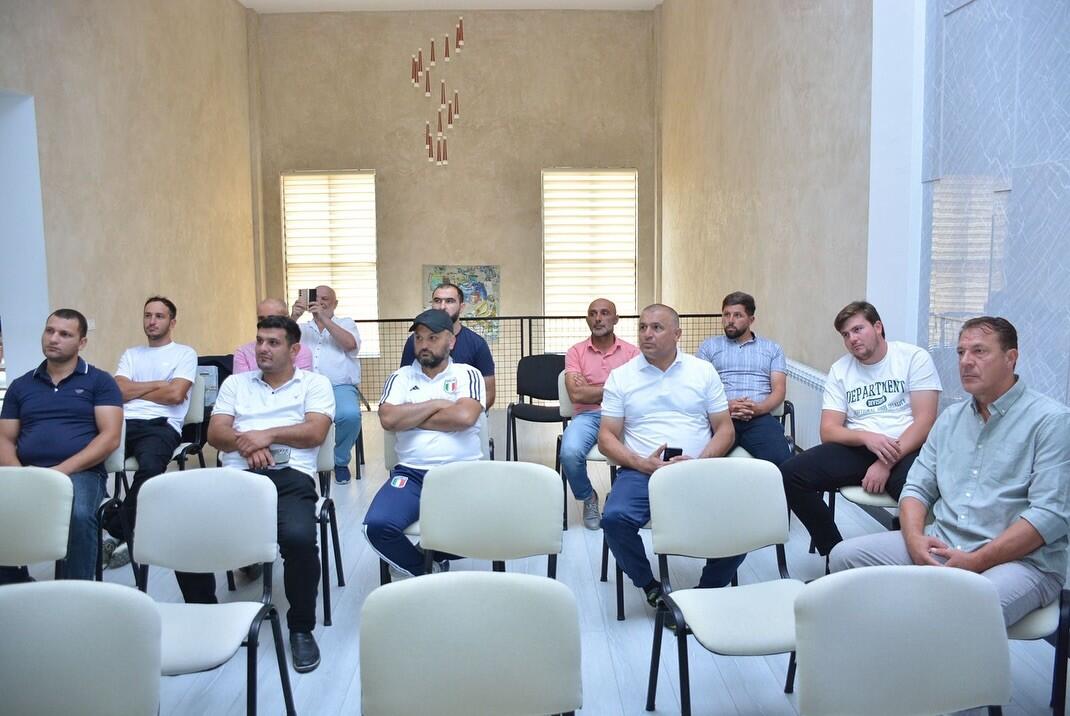 Немецкий специалист в академии ФК "Шамахы"