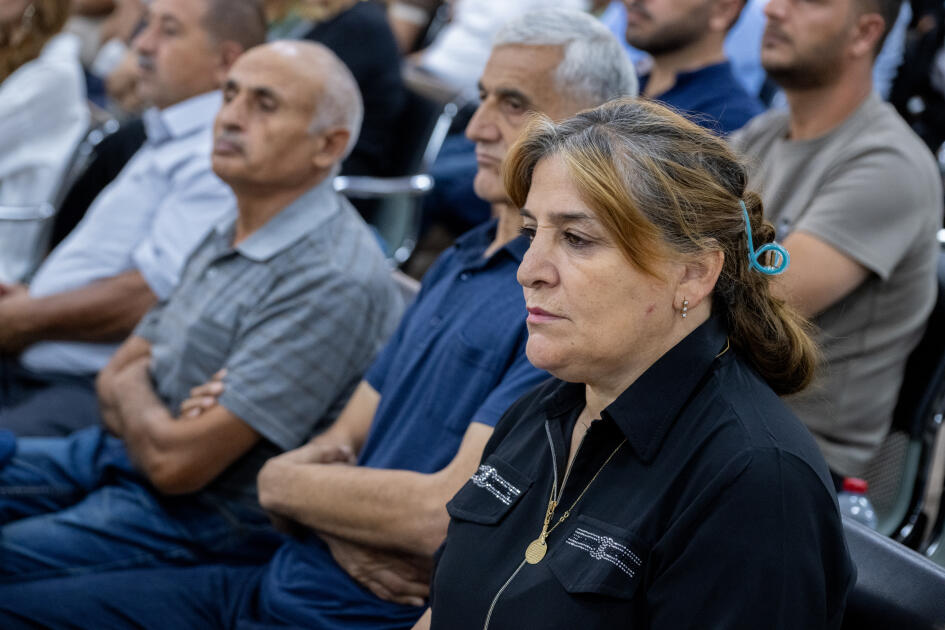 Ermənistan silahlı qüvvələrinin Xankəndiyə, Laçına, Kəlbəcərə, Ağdərəyə, Cəbrayıla, Füzuliyə hücumları nəticəsində məcburi köçkün düşmüş, yaralanmış, doğmaları öldürülmüş şəxslər məhkəmədə ifadə veriblər