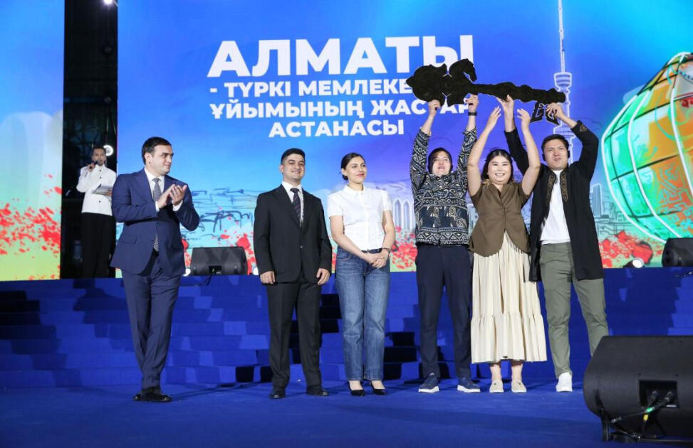 Азербайджан участвует в IV Международном молодежном фестивале в Алматы