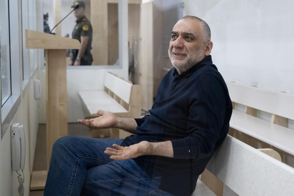 Ruben Vardanyanın məhkəməsi zərərçəkmiş şəxslərin və zərərçəkmişlərin hüquqi varislərinin ifadələri ilə davam etdirilib