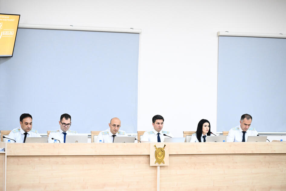 Ermənistan silahlı qüvvələrinin Xocalıya, Laçına, Kəlbəcərə, Qubadlıya hücumları nəticəsində məcburi köçkün düşmüş, yaralanmış, doğmaları öldürülmüş şəxslər məhkəmədə ifadə veriblər