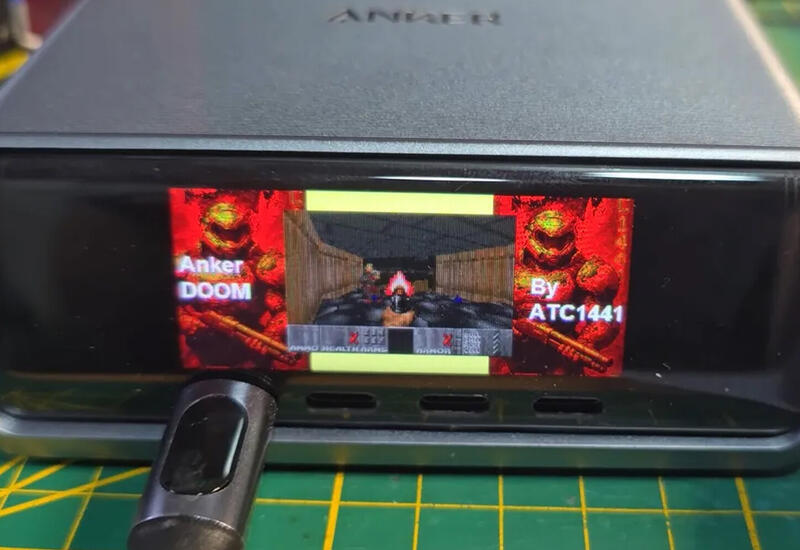 Игру Doom запустили на зарядке