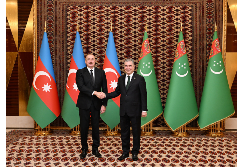 Prezident İlham Əliyevin Türkmənistan Xalq Məsləhətinin sədri ilə təkbətək görüşü olub