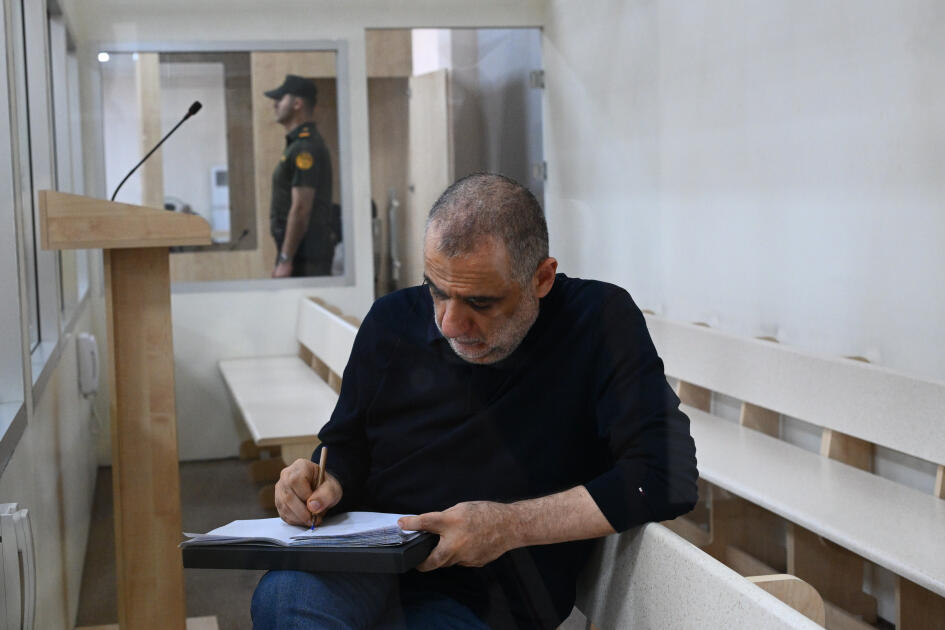 Ruben Vardanyanın məhkəməsində zərərçəkmiş şəxslərin və zərərçəkmişlərin hüquqi varislərinin ifadələri dinlənilib