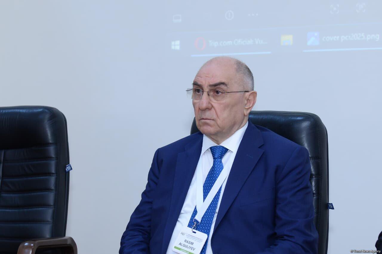В Баку обсуждают "Проблемы кибернетики и информатики"