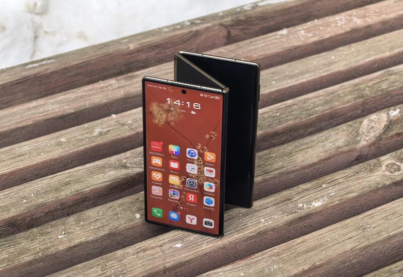 Huawei представит новую «трикладушку»