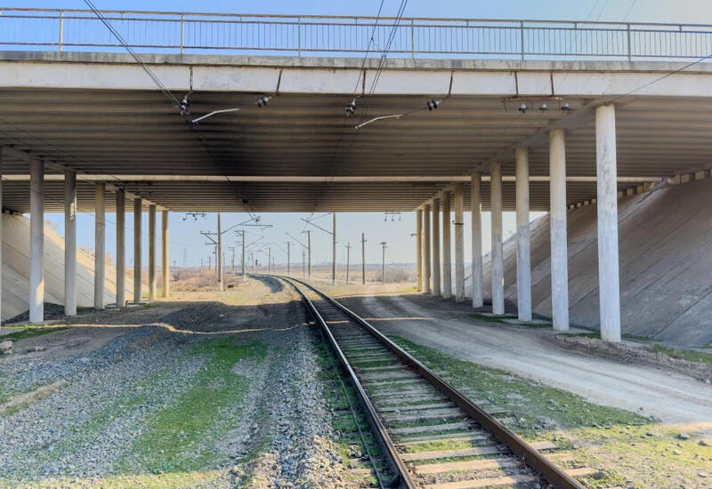 Naxçıvan sakinlərinə dəmir yolu ilə bağlı