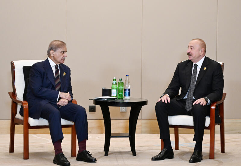 Президент Ильхам Алиев встретился в Тяньцзине с Премьер-министром Пакистана