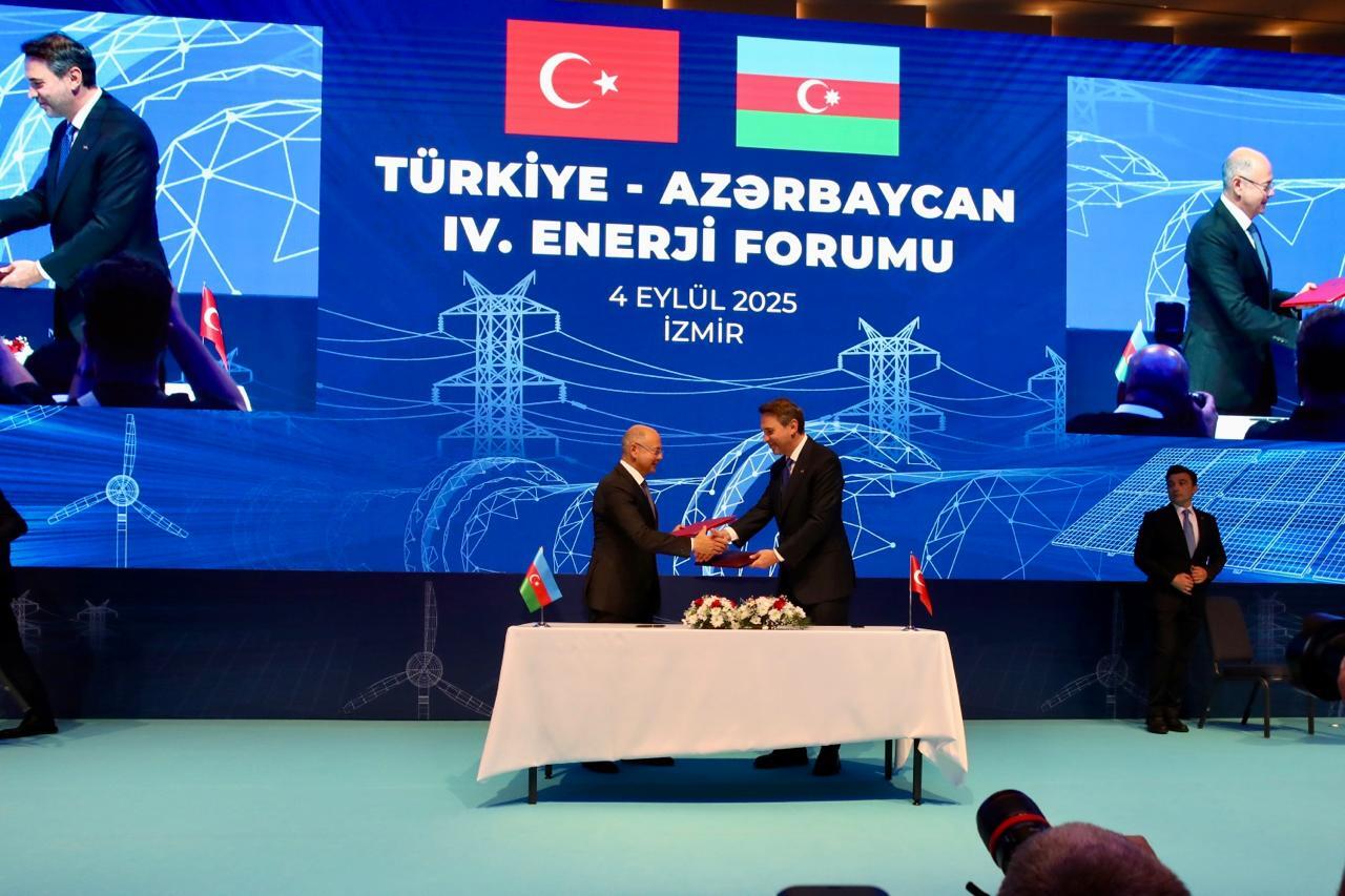İzmirdə Azərbaycan - Türkiyə IV Enerji Forumu keçirilib